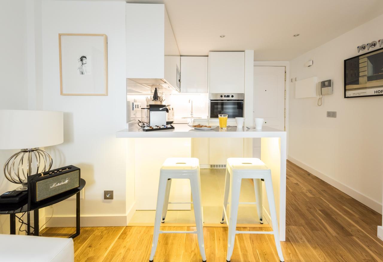 Latina Suite Madrid Exteriér fotografie