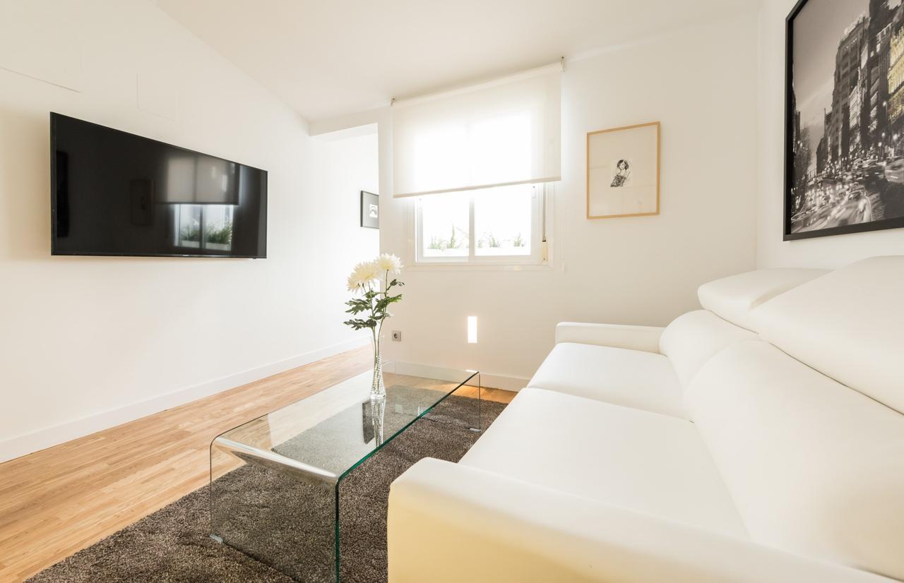 Latina Suite Madrid Exteriér fotografie