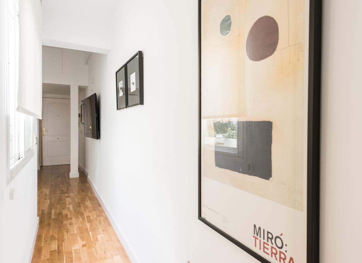 Latina Suite Madrid Exteriér fotografie
