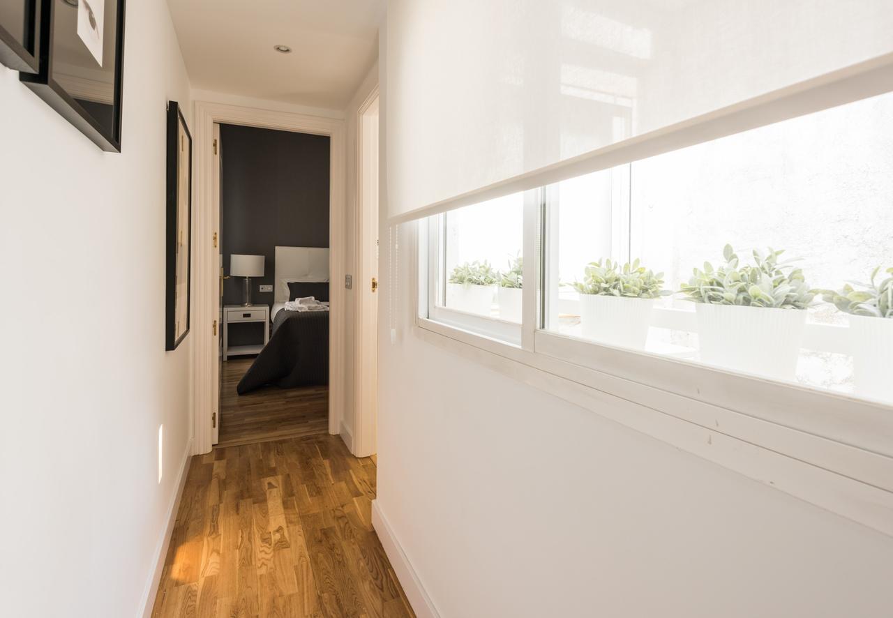 Latina Suite Madrid Exteriér fotografie