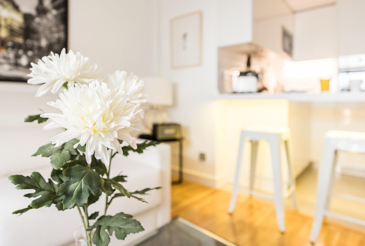 Latina Suite Madrid Exteriér fotografie