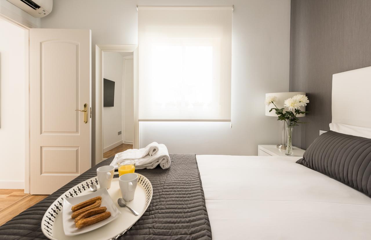Latina Suite Madrid Pokoj fotografie